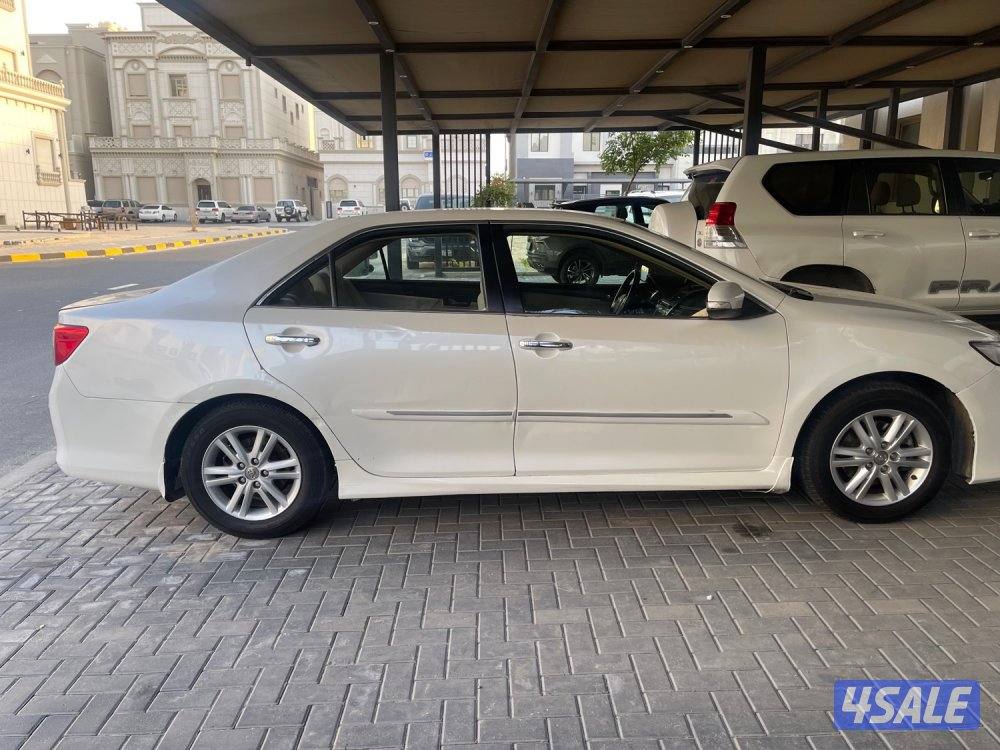 للبيع كامري صبغ الوكاله سنسر2