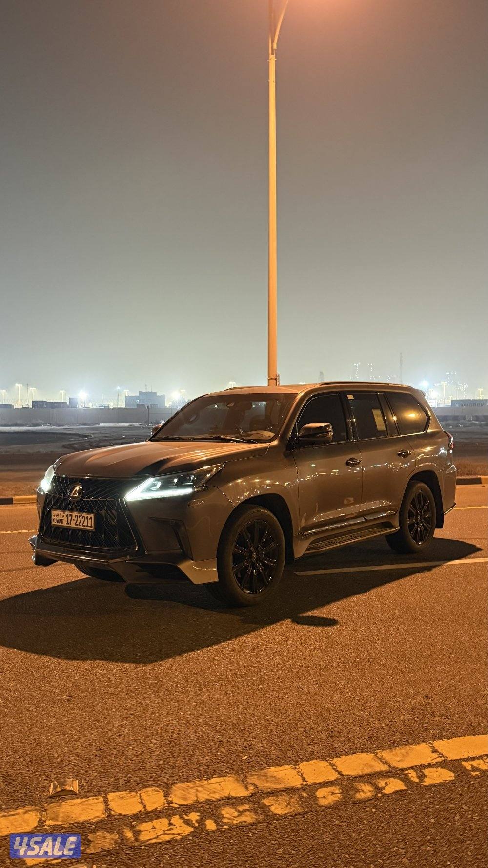 جيب لكزس سبورت ٢٠١٩ قمه بالنظافه1