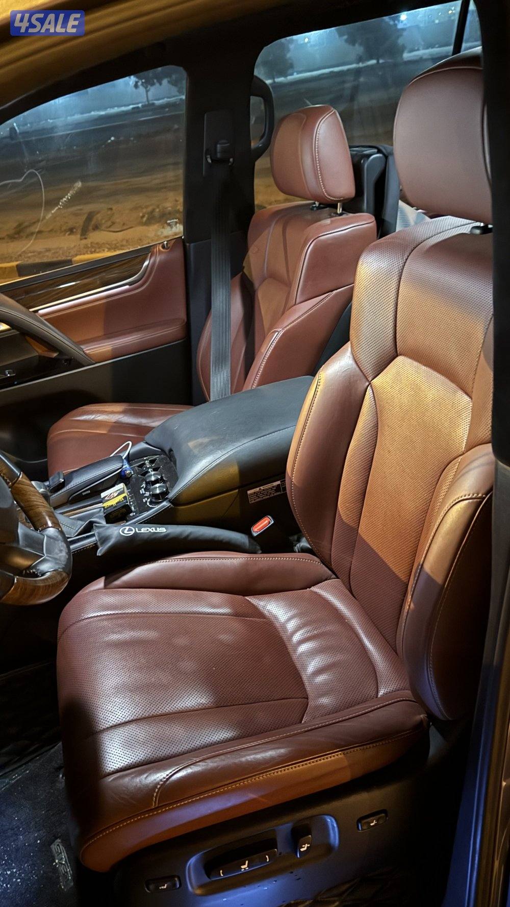 جيب لكزس سبورت ٢٠١٩ قمه بالنظافه7