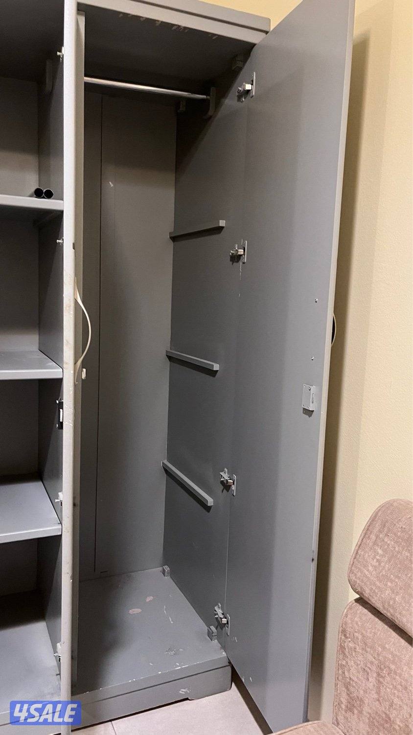 للبيع كبت استعمال خفيف جدا اتواصل للجاد فقط رسايل واتساب فقط2