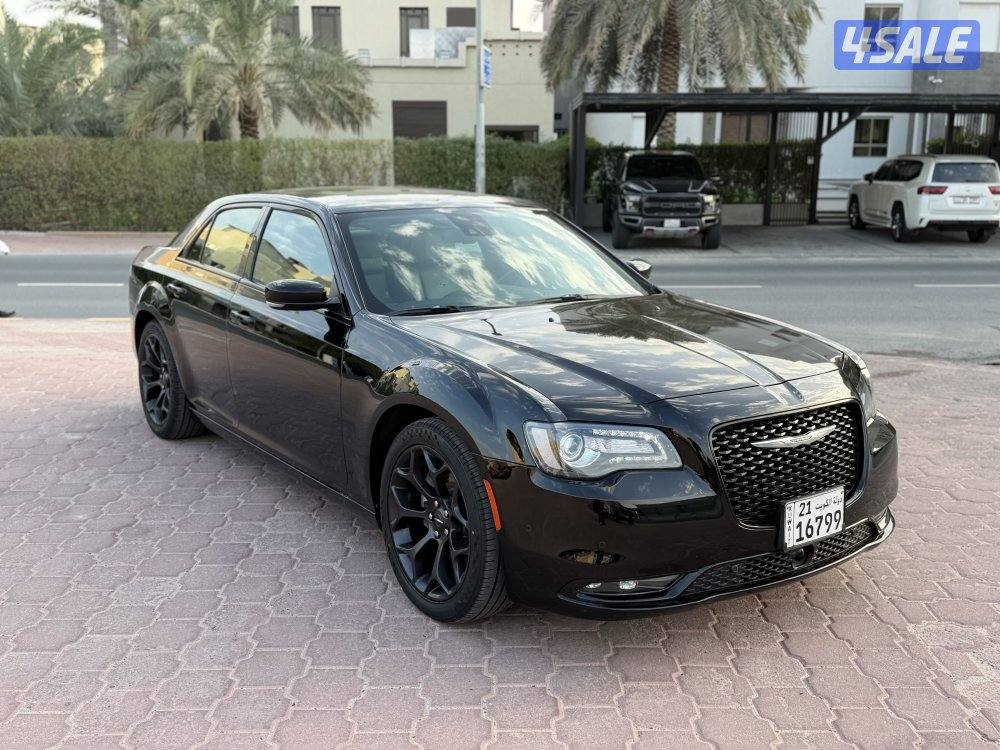 كرايزلر S موديل 2021 عداد 40 الف شرط الفحص3