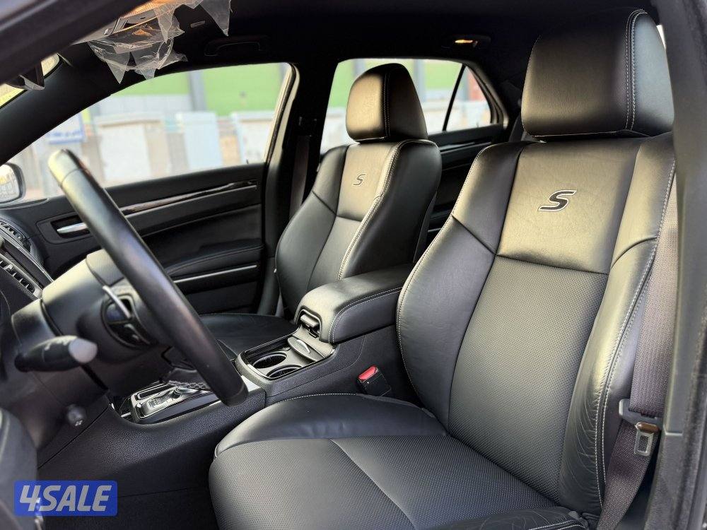 كرايزلر S موديل 2021 عداد 40 الف شرط الفحص8