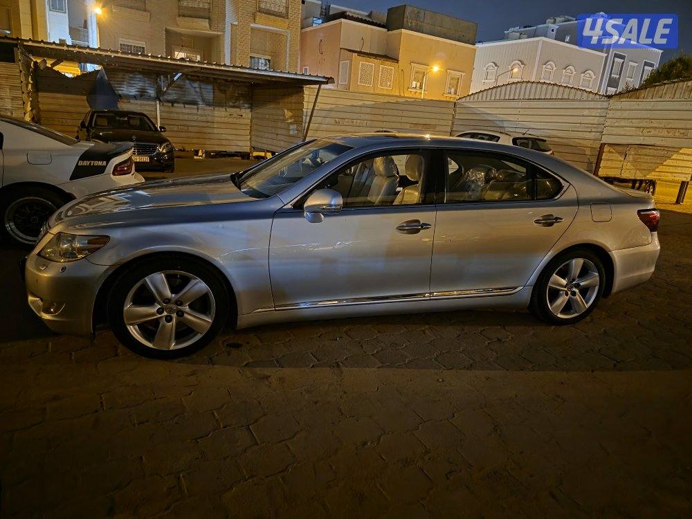 لكزس 460 نظيف جدا أستعمال شخصي3