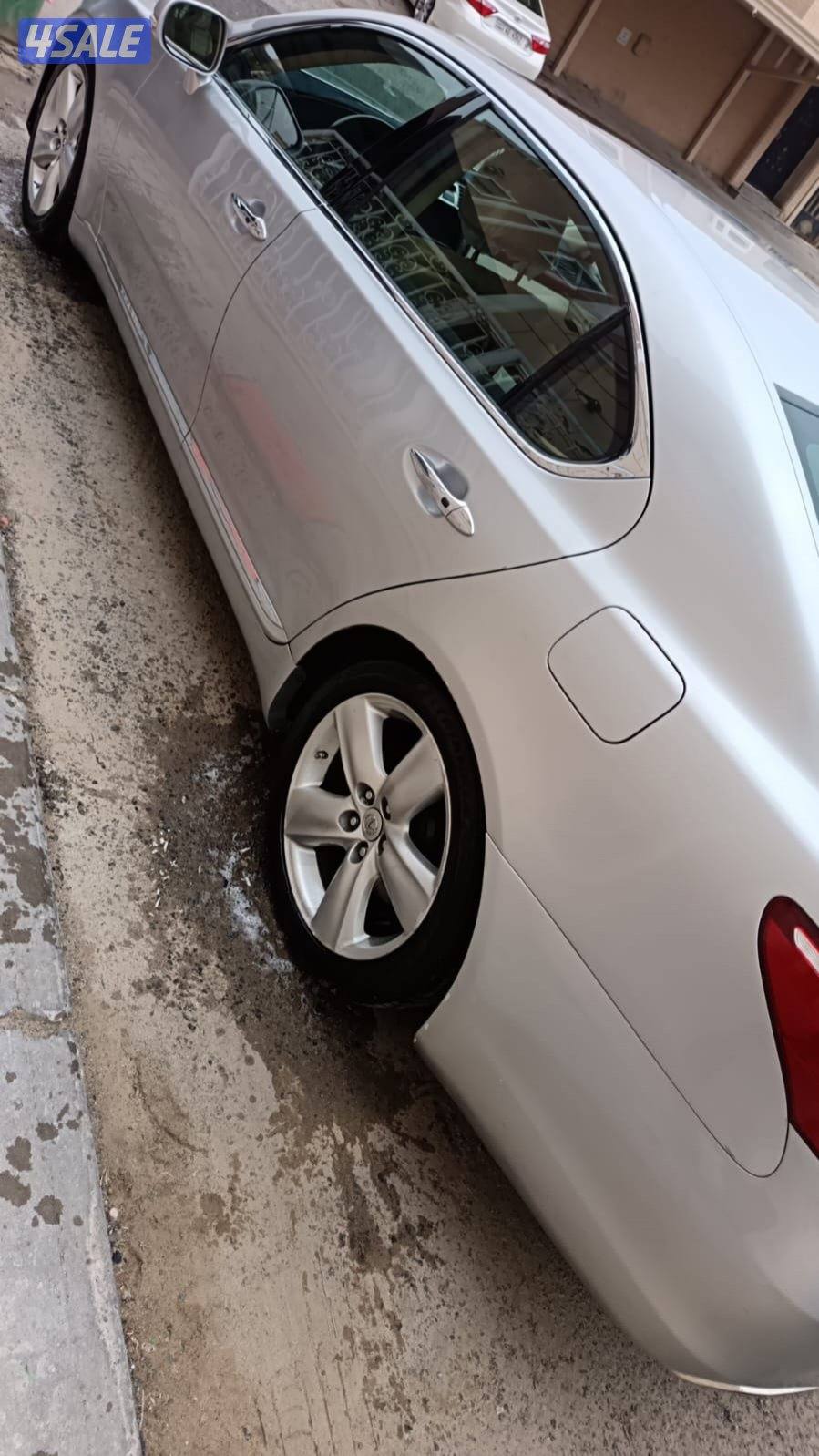 لكزس 460 نظيف جدا أستعمال شخصي7