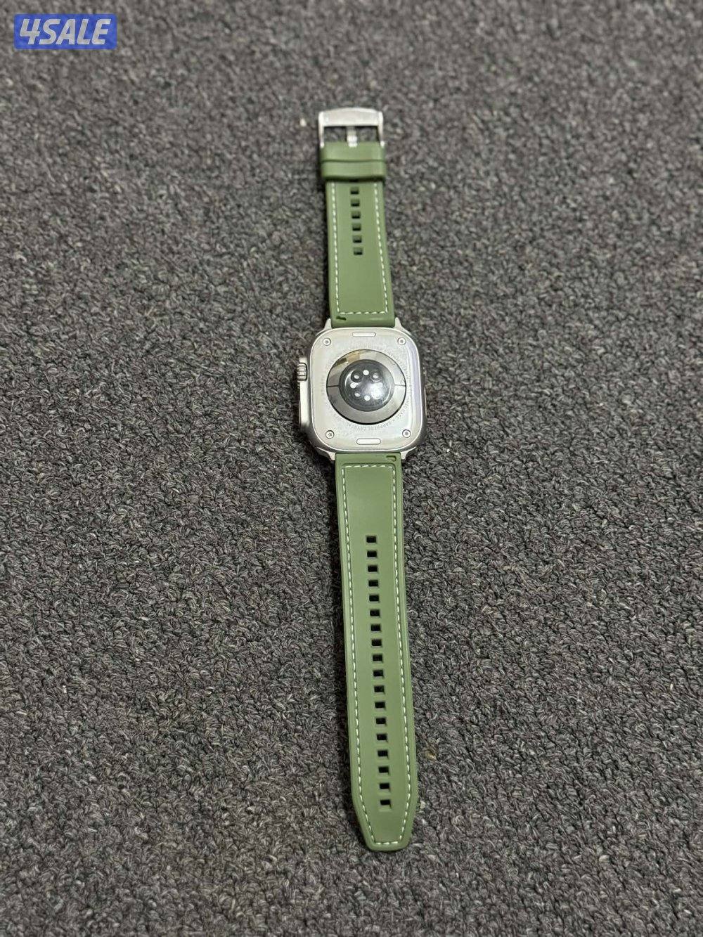 ساعه ابل الترا 20