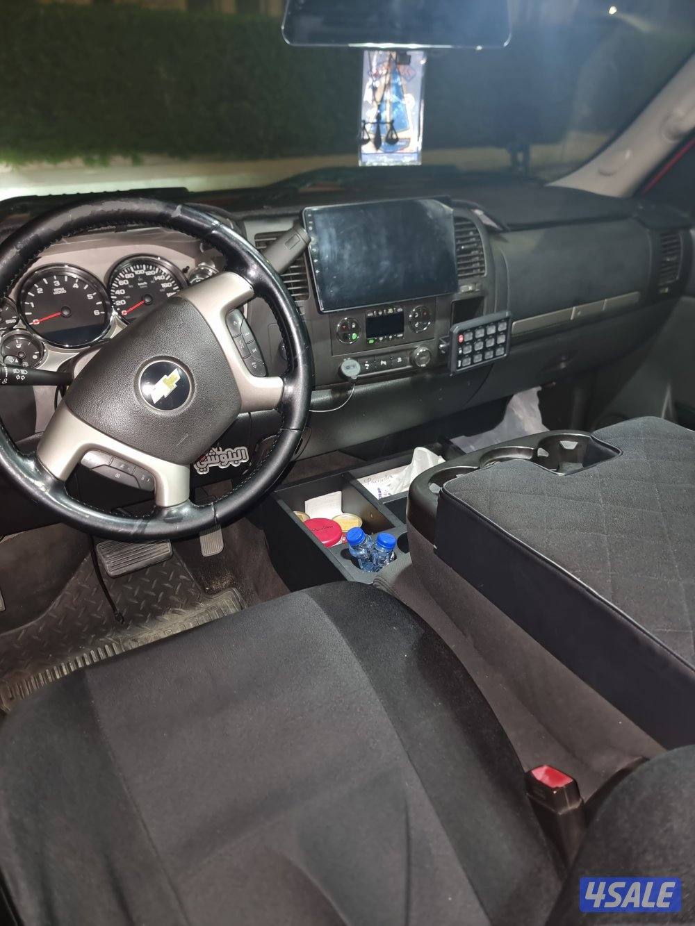 للبيع او البدل سلفرادو Z71 مجهز بالكامل8