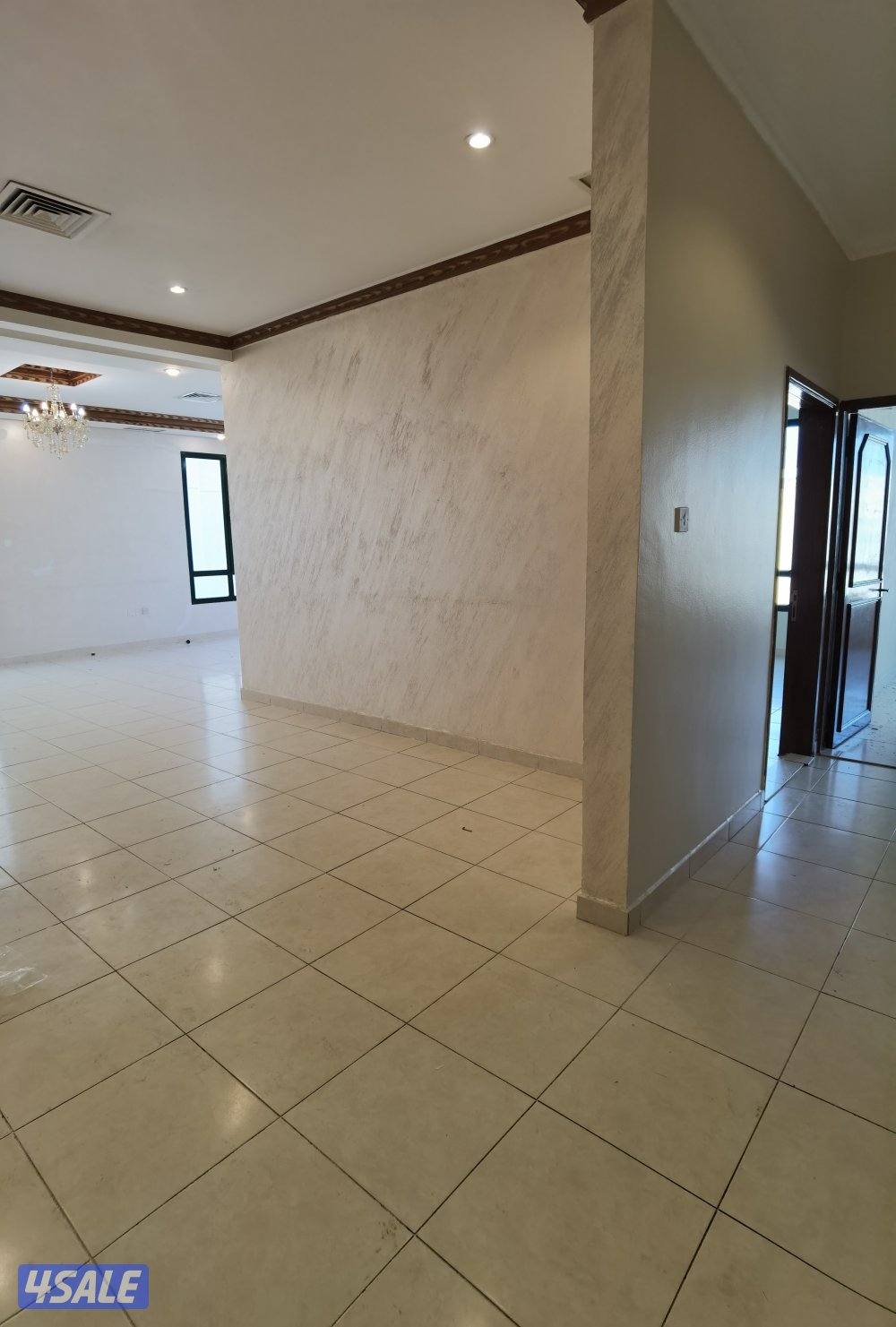 Apartments for rent in  Area Salwa and Al , Rumaithiyah2