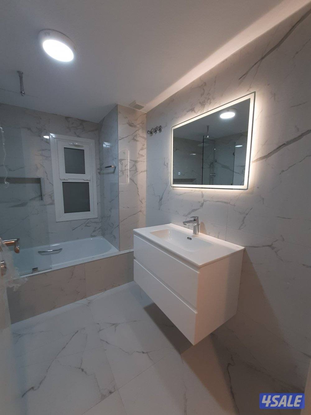 Apartments for rent in  Area Salwa and Al , Rumaithiyah8