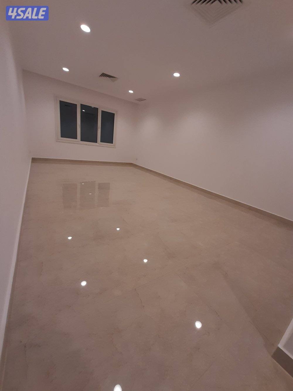 Apartments for rent in  Area Salwa and Al , Rumaithiyah9