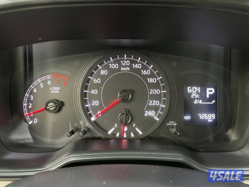 TOYOTA COROLLA 1.6L XLI STD OPTION6