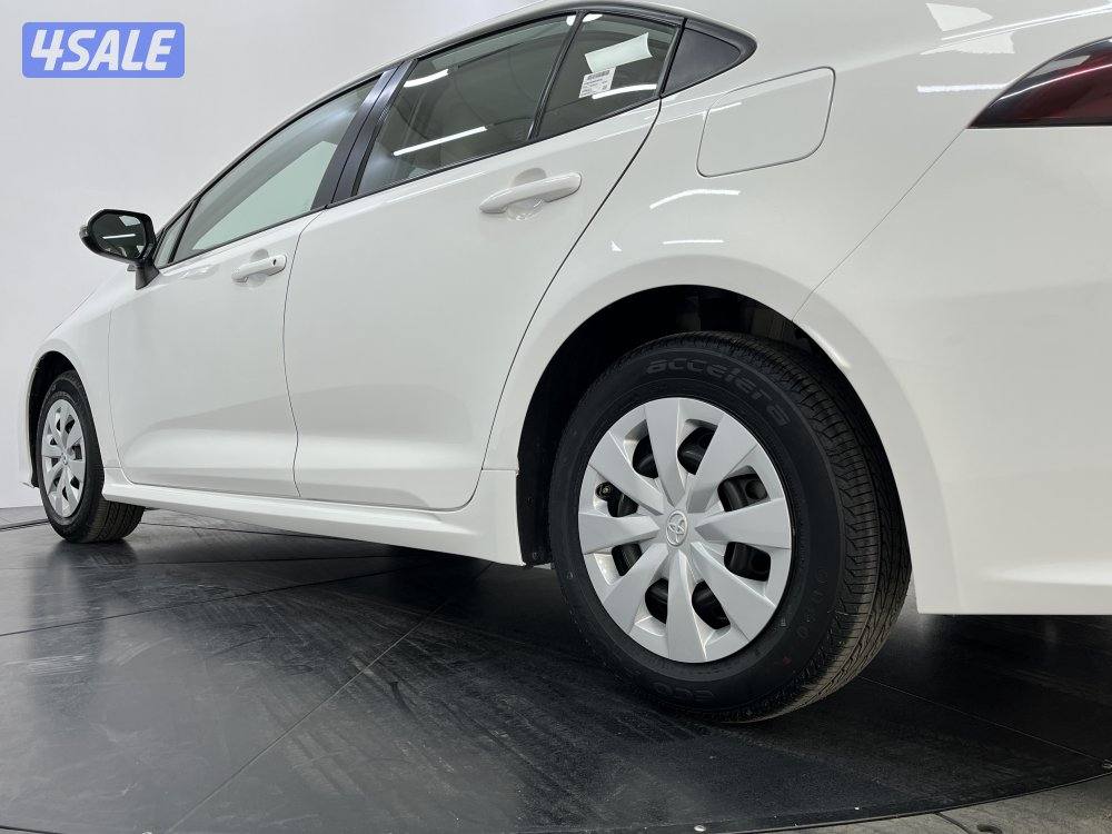 TOYOTA COROLLA 1.6L XLI STD OPTION9