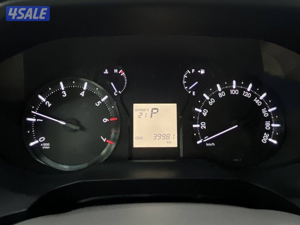 TOYOTA PRADO 6 CYL TXL MID OPTION6