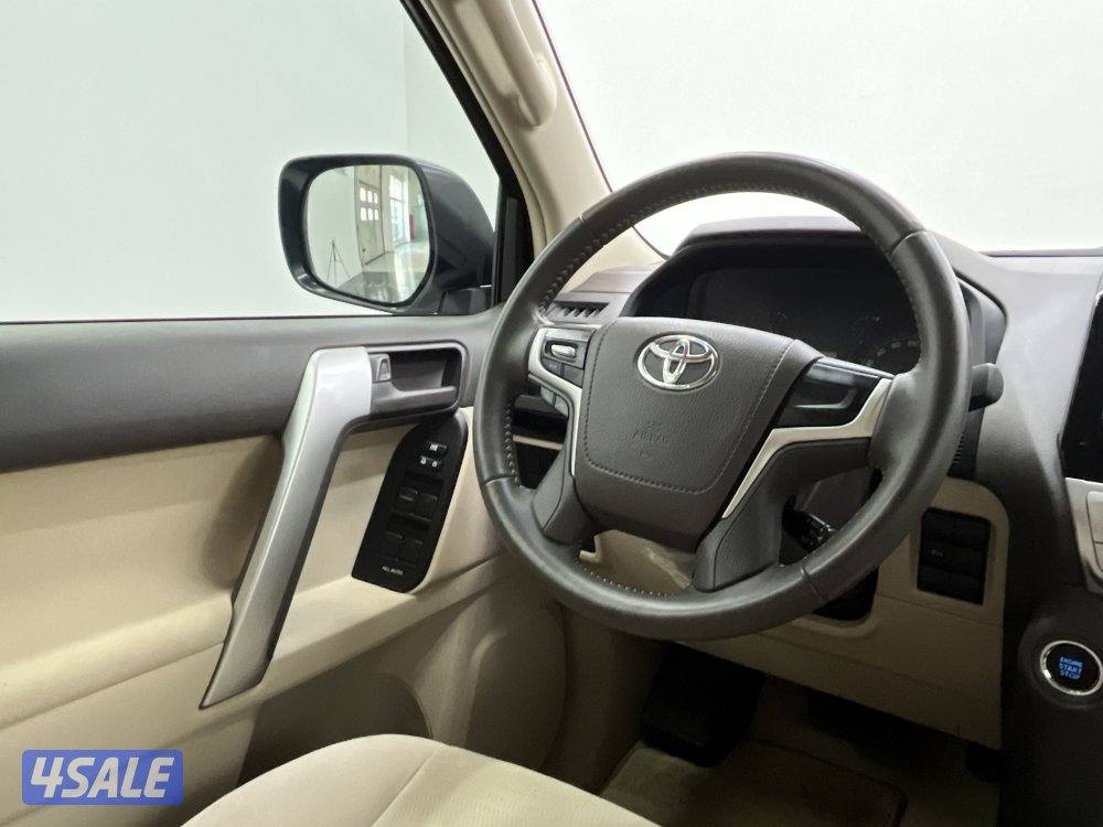 TOYOTA PRADO 6 CYL TXL MID OPTION12