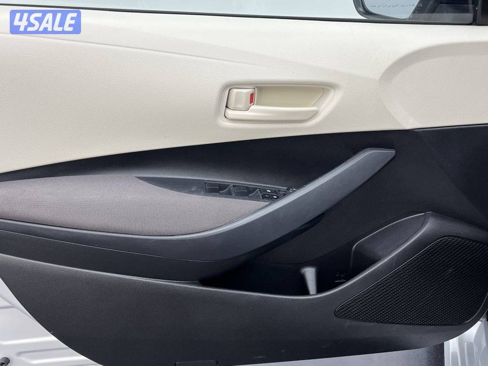 TOYOTA COROLLA 1.6L XLI STD OPTION9