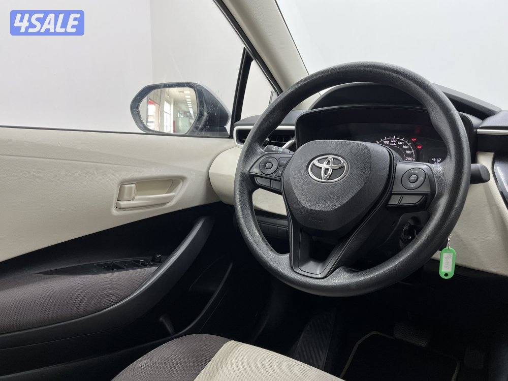 TOYOTA COROLLA 1.6L XLI STD OPTION11