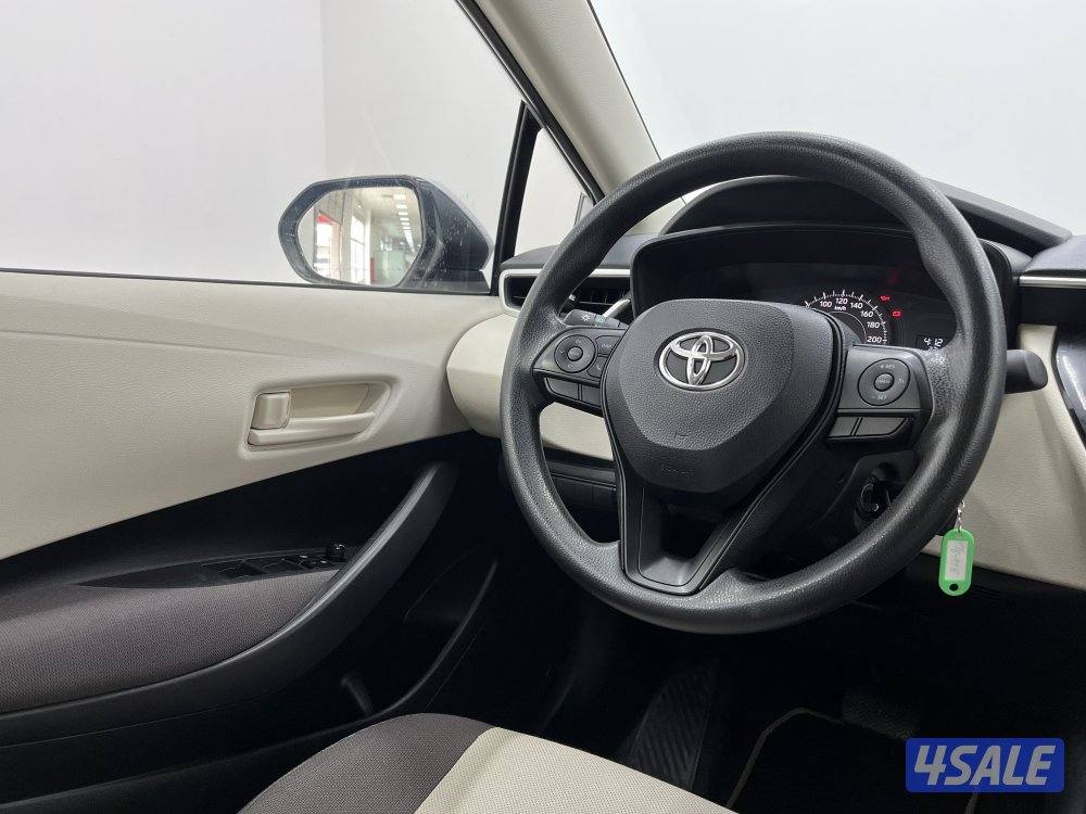 TOYOTA COROLLA 1.6L XLI STD OPTION12
