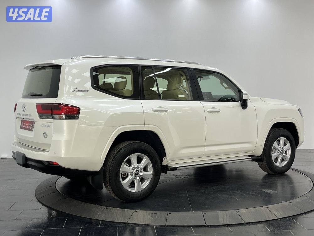 TOYOTA LAND CRUISER GXR 3.5L TW TURBO MID14