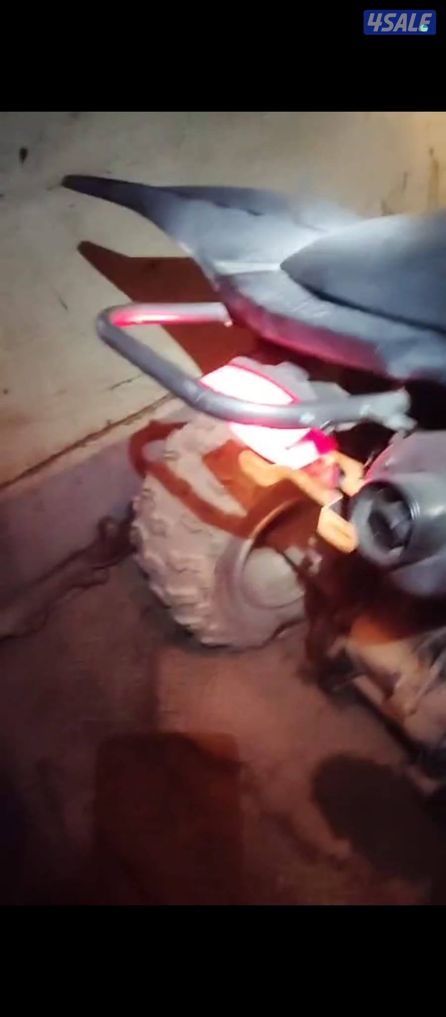 Yamaha raptor 660R very clean everything working3