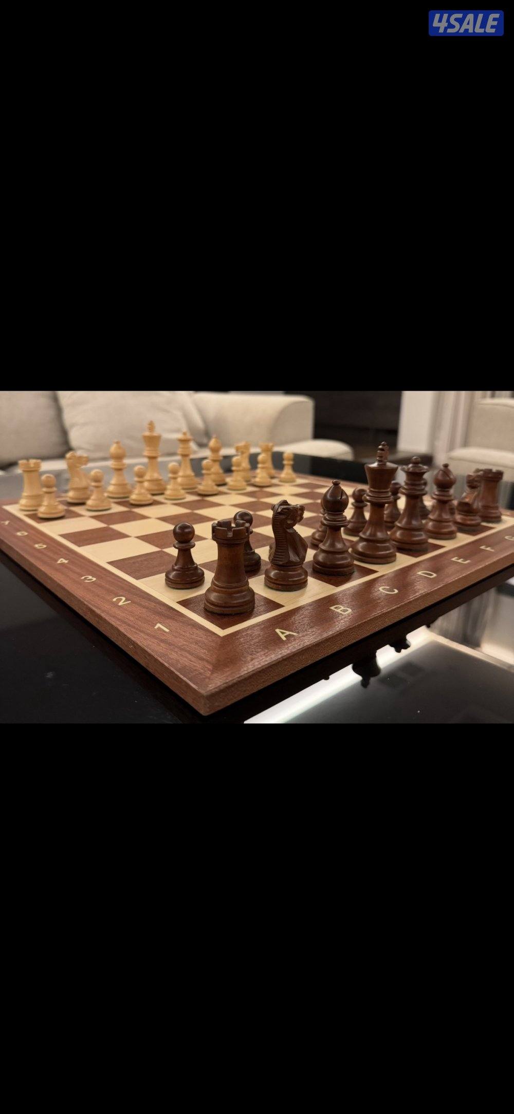House of Staunton - Premium Chess Set0