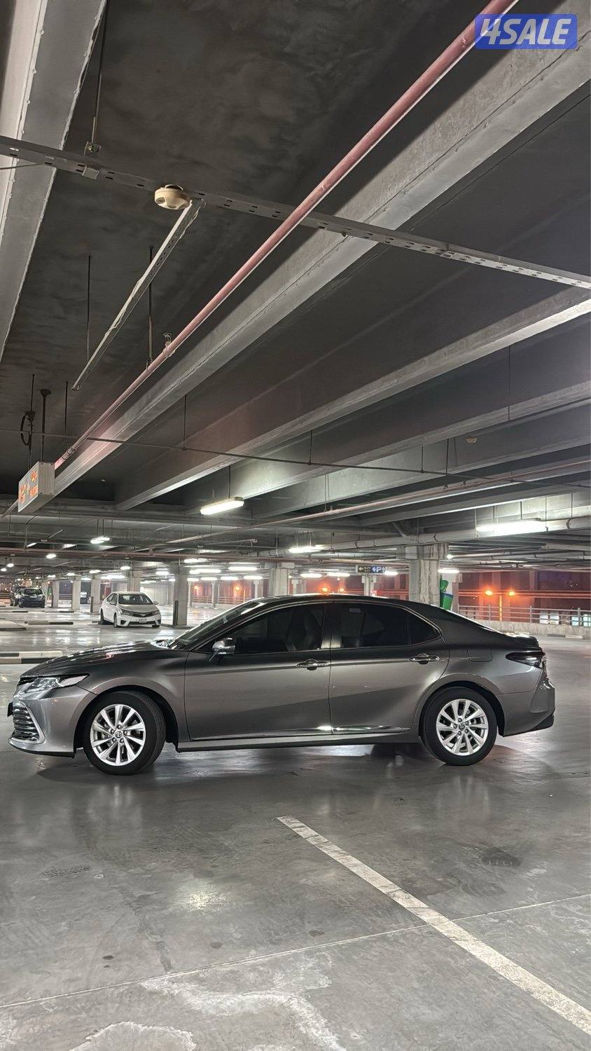 للبيع كامري 2024 GLE1