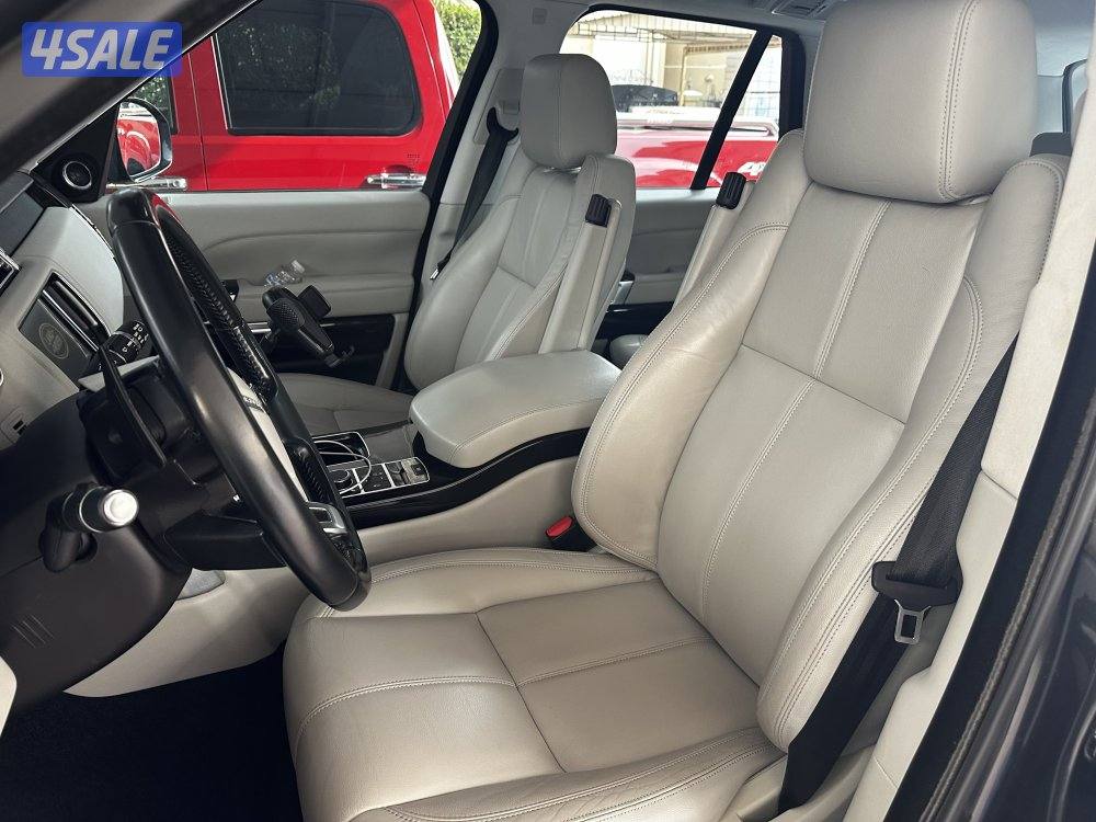 رنج روفر نظيف جدا8