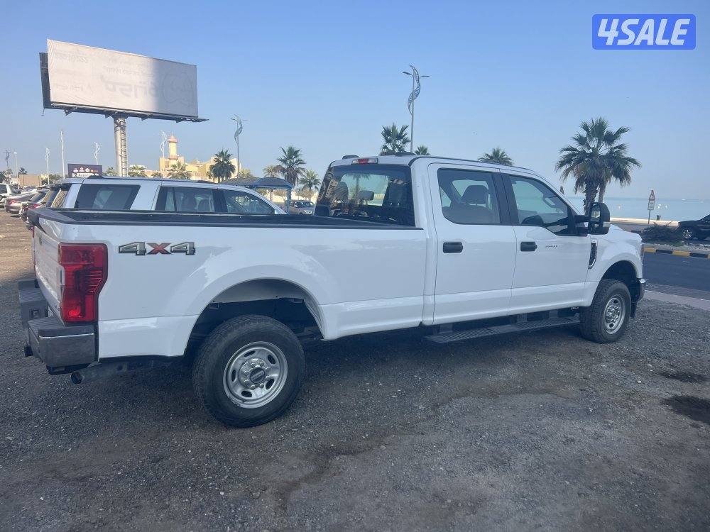 وانيت فورد F250 سوبر دوتي2021 ماشي 116 بحاله ممتازه دبل جير وشرط الفحص4