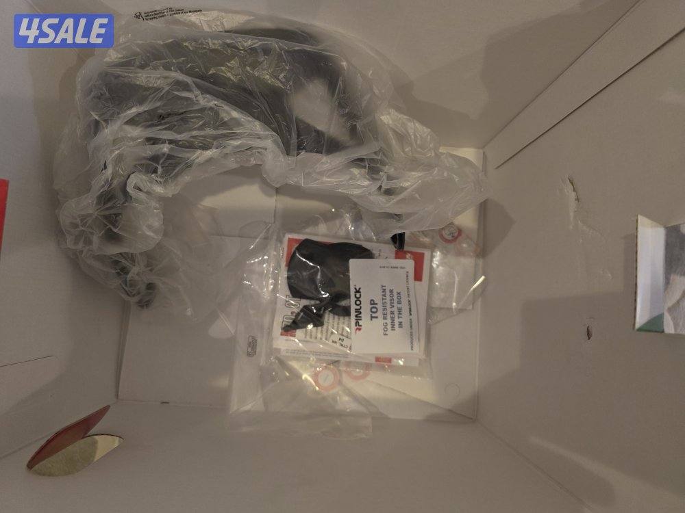 للبيع خوذة أيطاليه أصلية نولان Nolan6