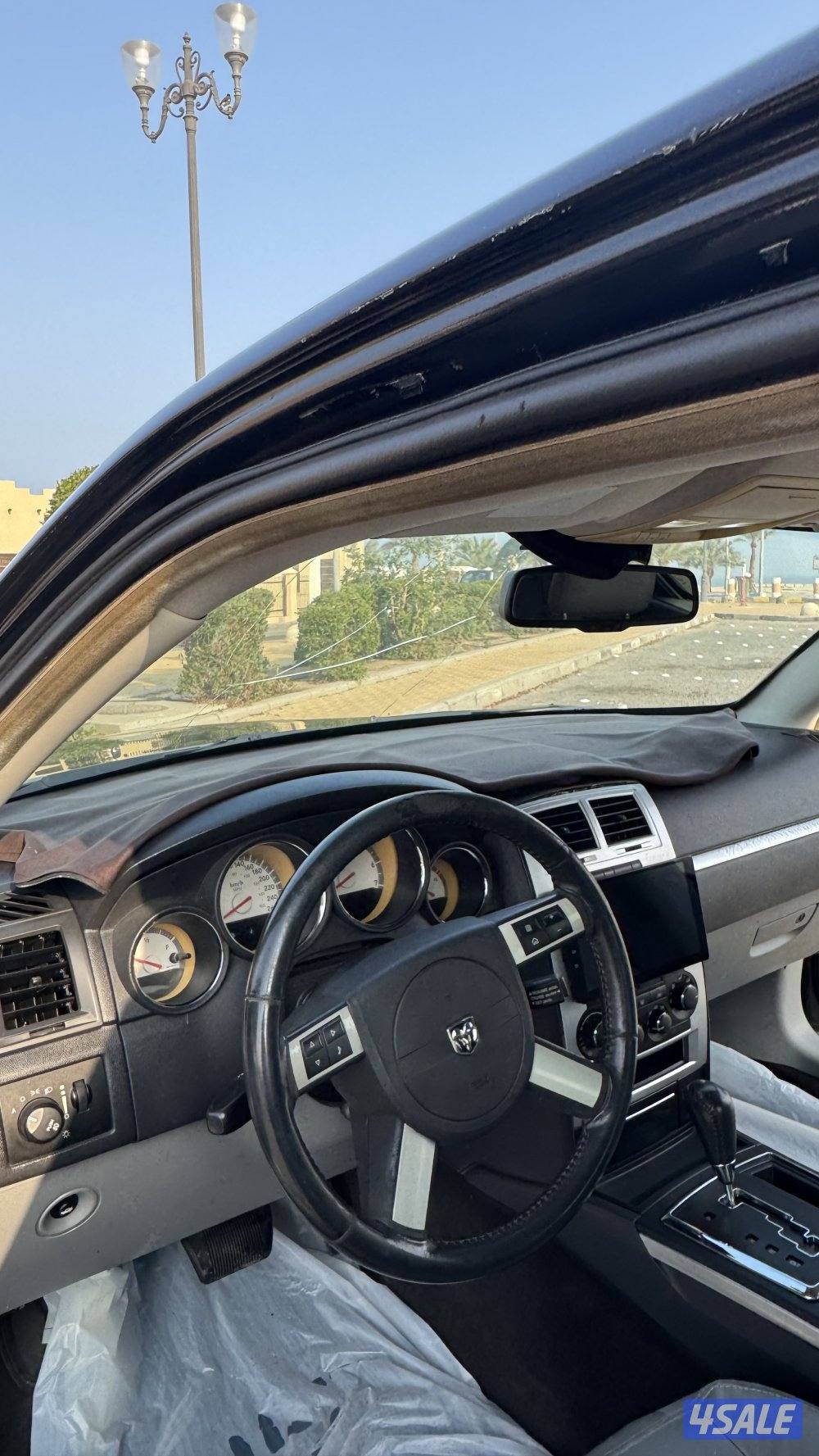 دودج تشارجر 8 سلندر 2010 هيمي 5.76