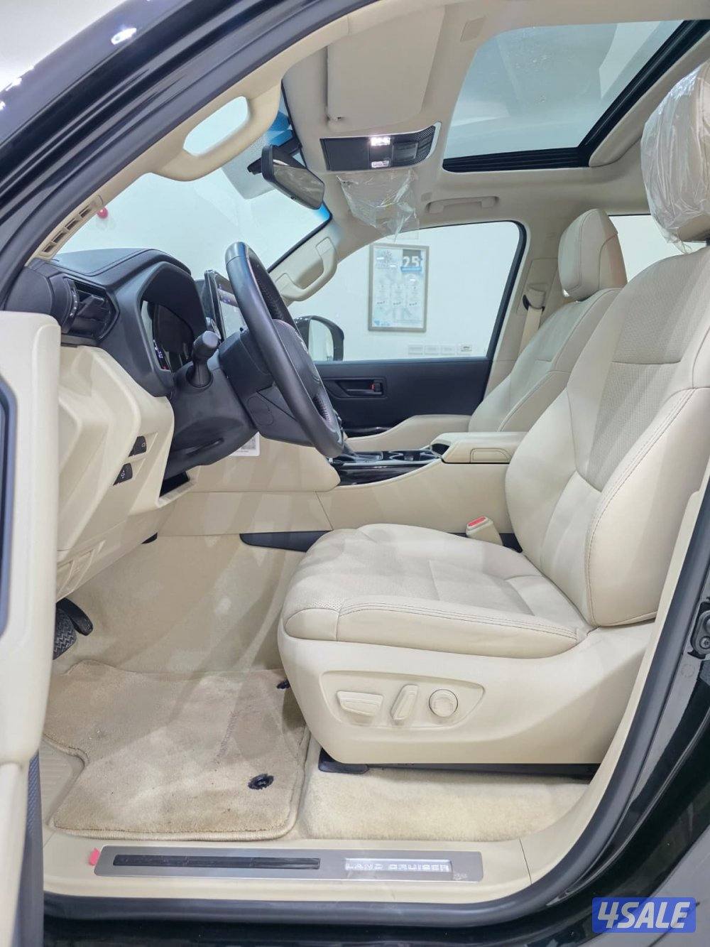 للبيع تويوتا لاندكروس 4K GXR بدون تيربو موديل 20254