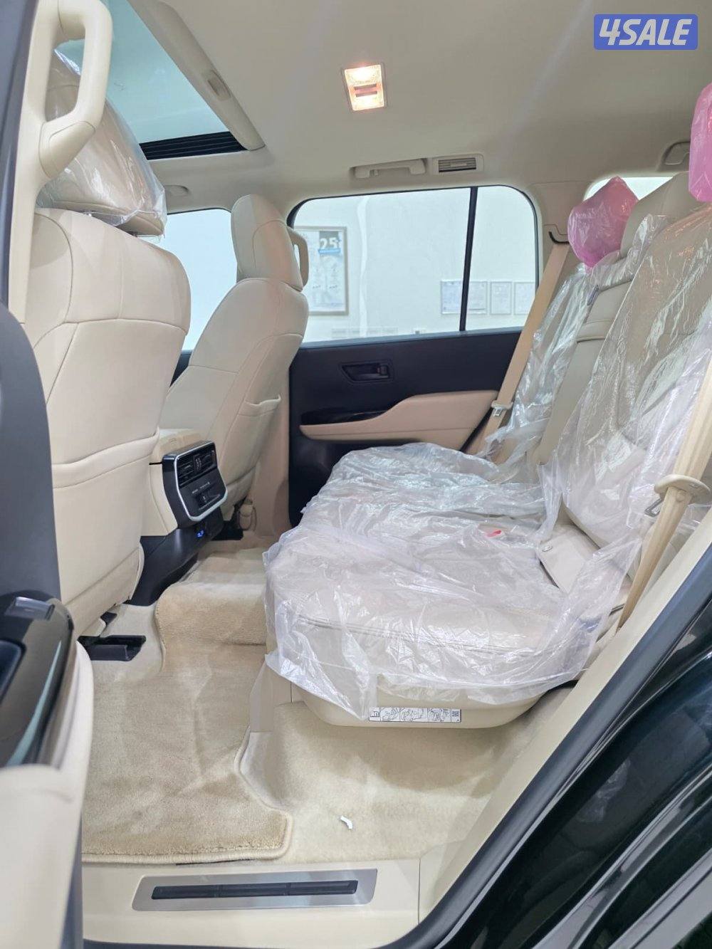 للبيع تويوتا لاندكروس 4K GXR بدون تيربو موديل 20255