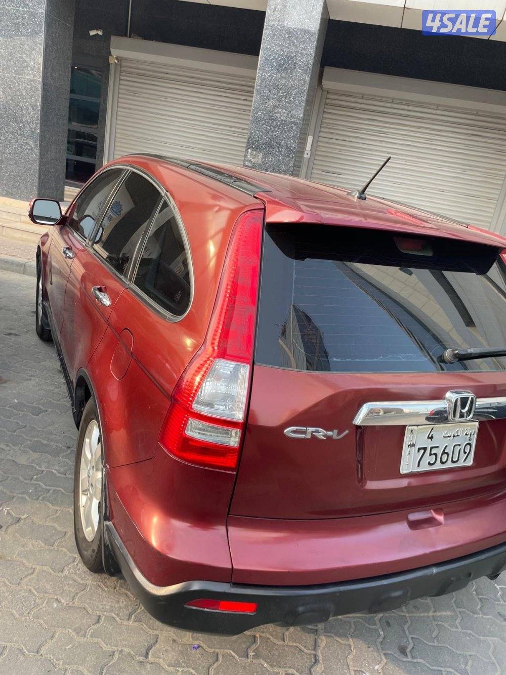 للبيع هوندا crv 20090