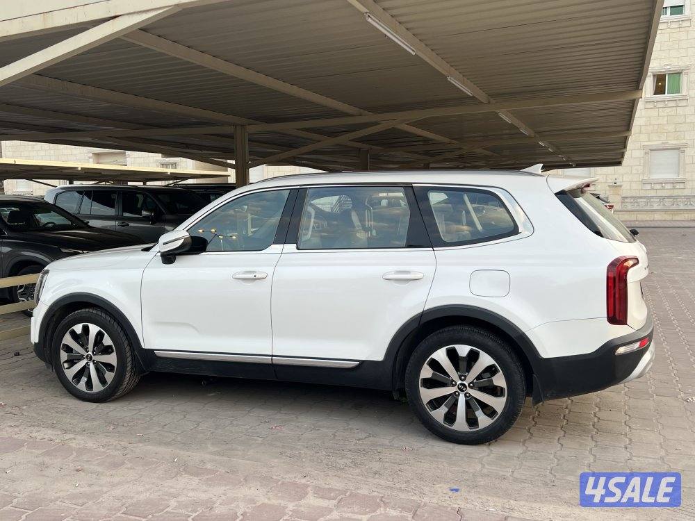 للبيع كيا تيلورايد موديل 20201