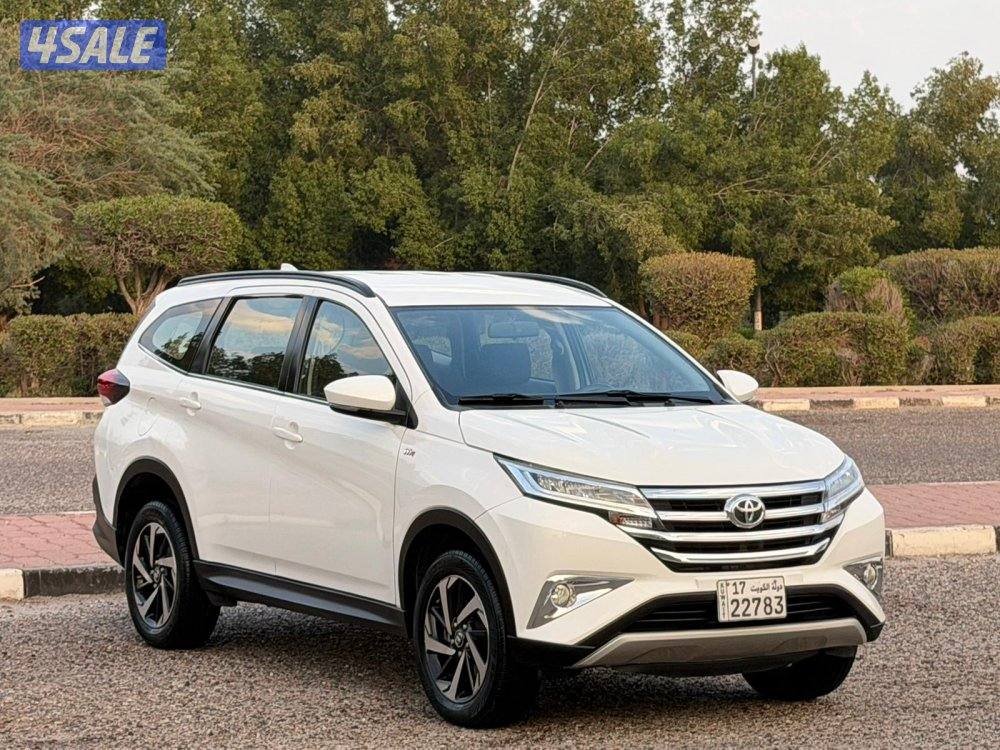 للبيع تويوتا رش موديل 2020 وارد الساير1