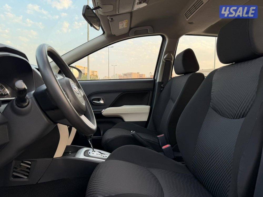 للبيع تويوتا رش موديل 2020 وارد الساير2