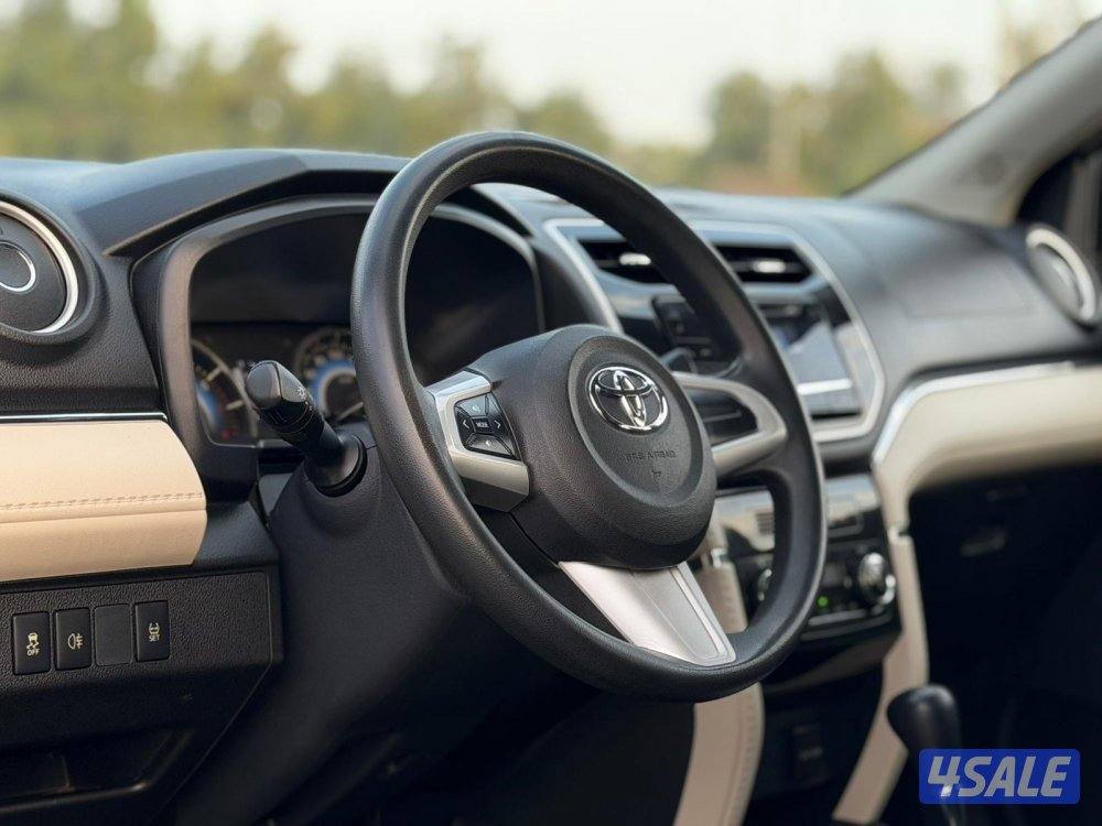 للبيع تويوتا رش موديل 2020 وارد الساير3