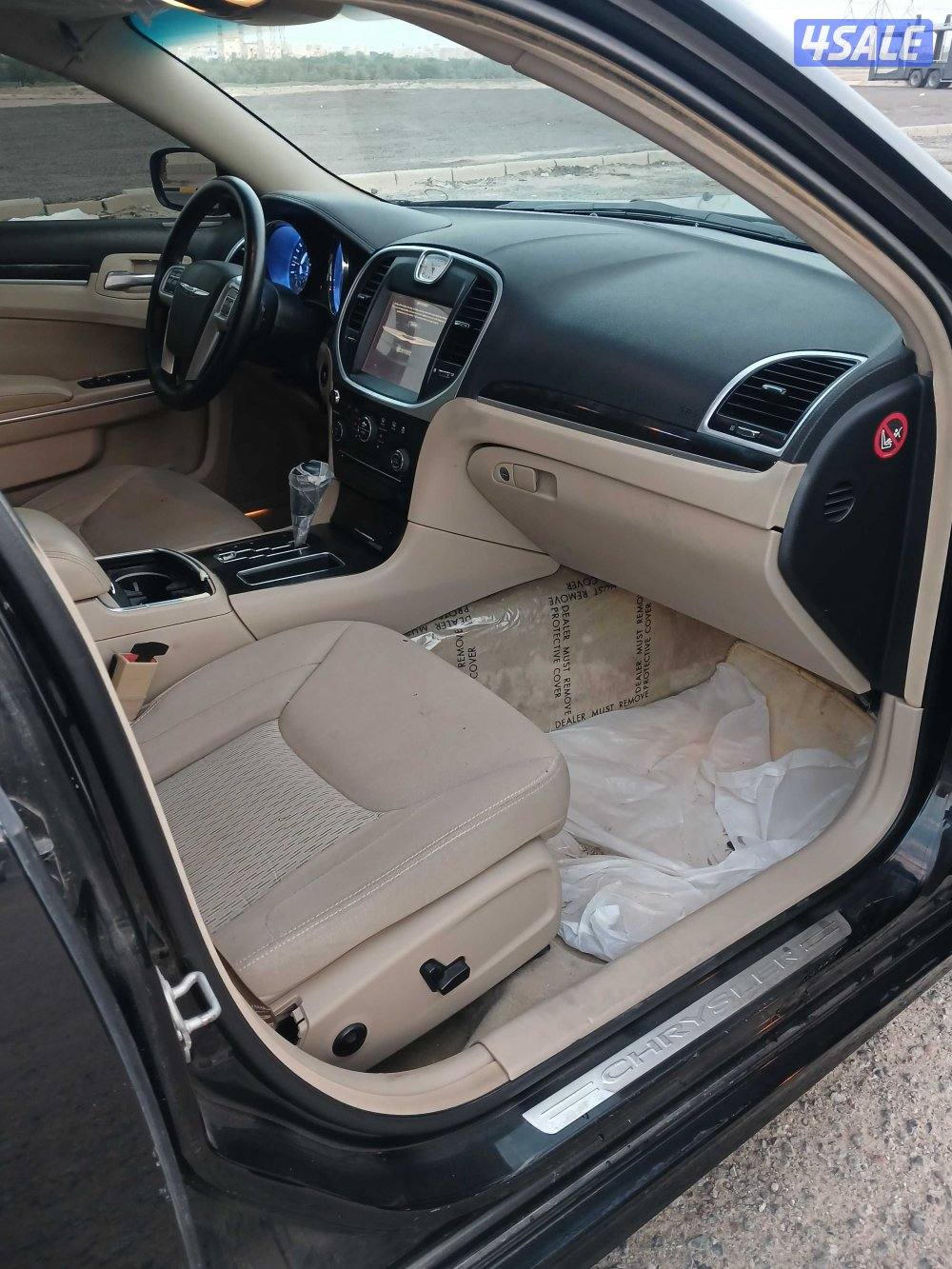 كرايزلر C300 موديل 20149