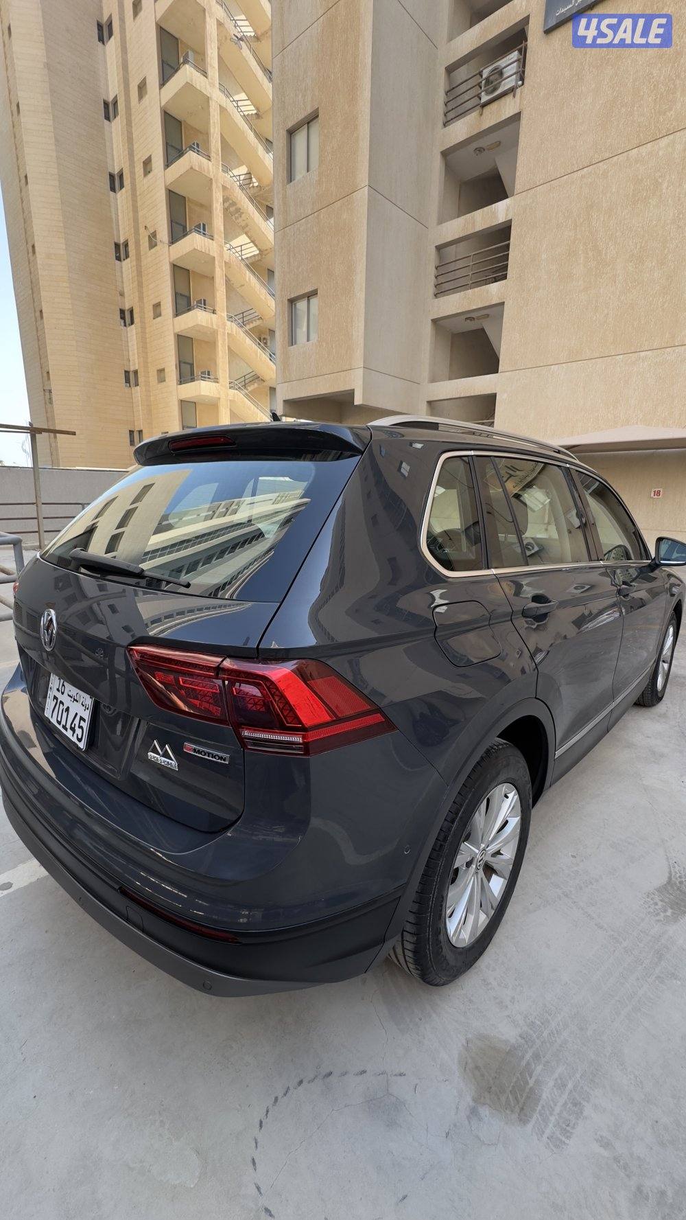 للبيع تيجوان ماشي 81 الف الفل سيرفسات وكاله موديل ٢٠١٩6