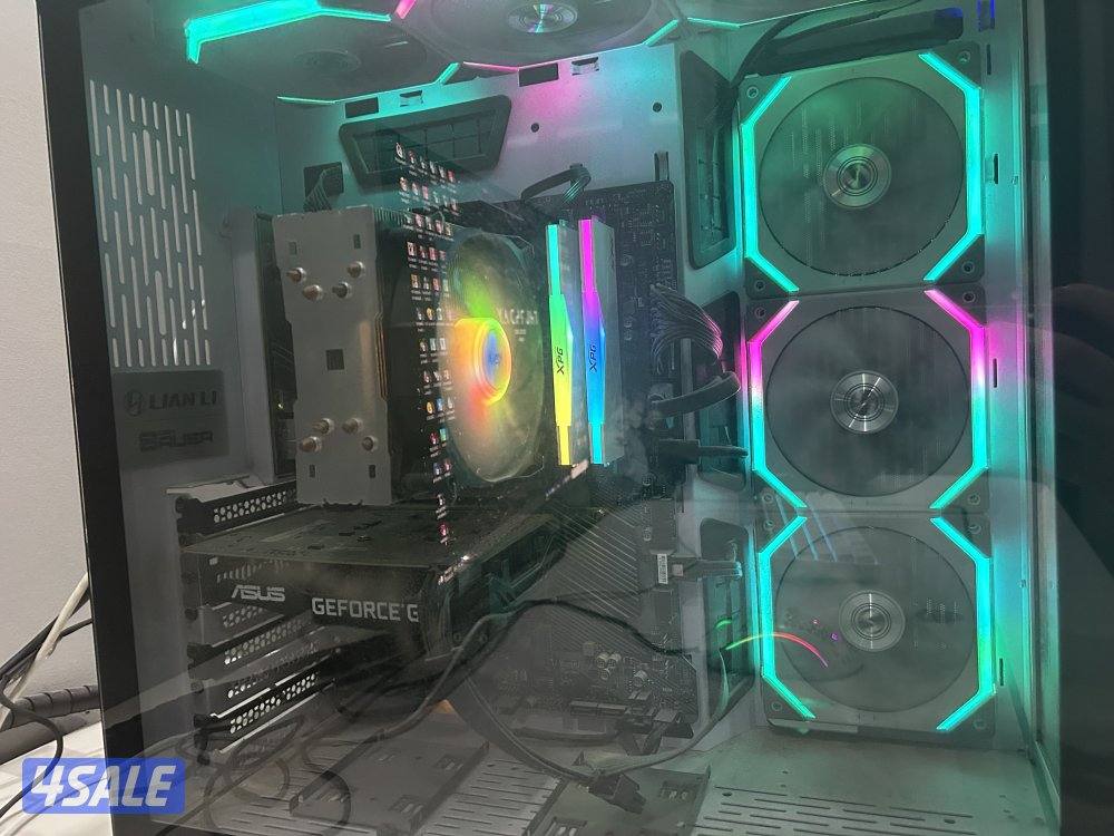 Pc للبيع قيمنق2