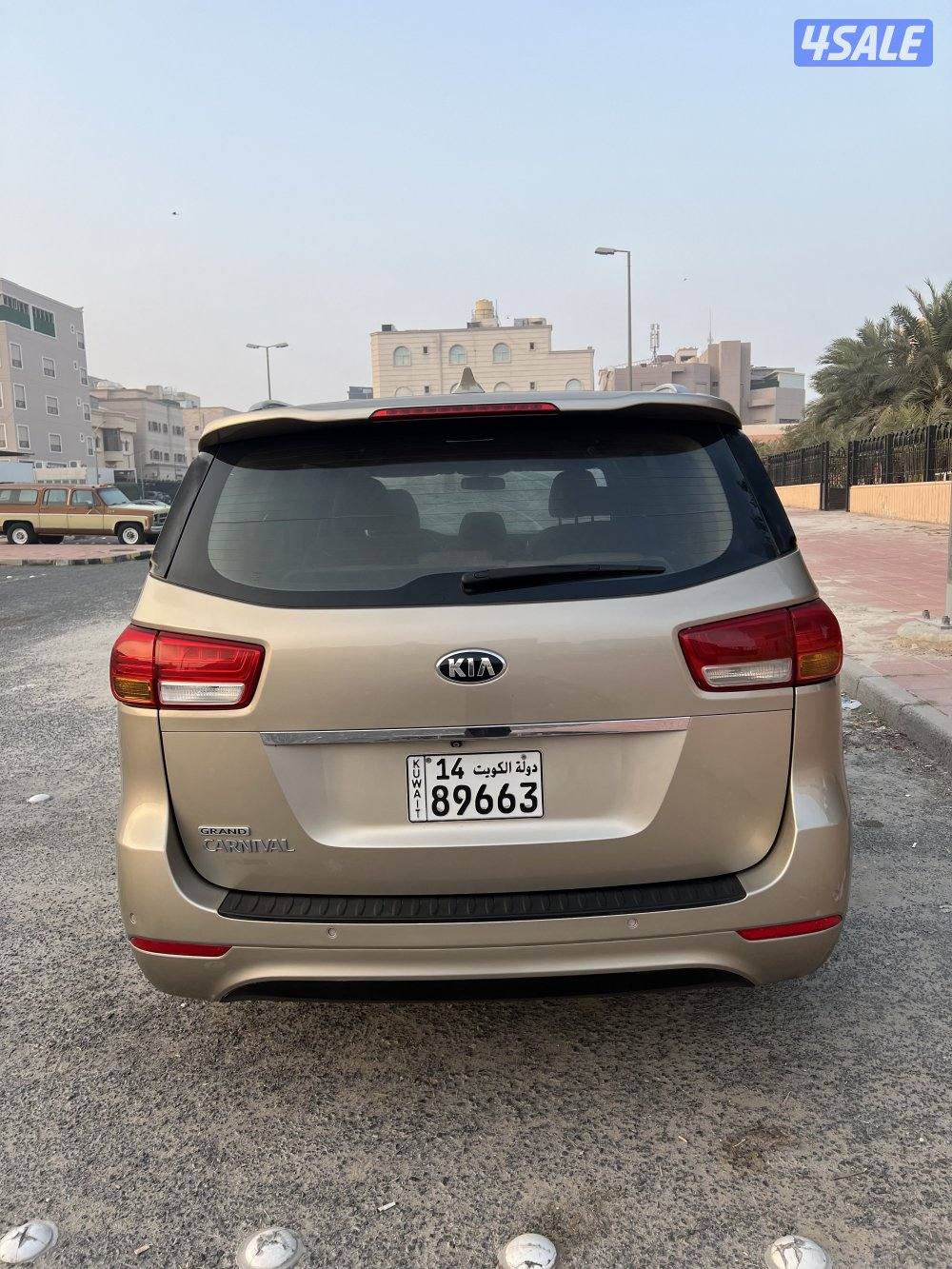للبيع كيا كرنفال4