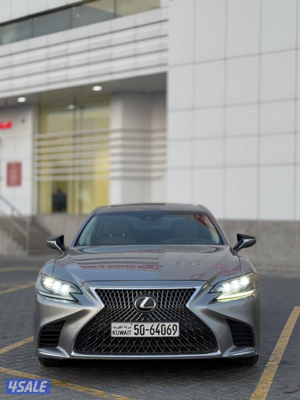 للبيع لكزس LS500 موديل 2019. الساير1