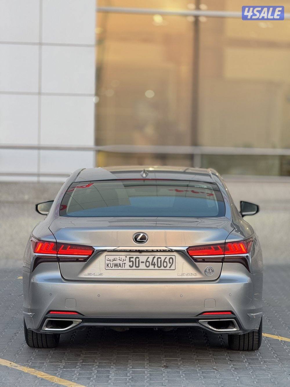 للبيع لكزس LS500 موديل 2019. الساير4