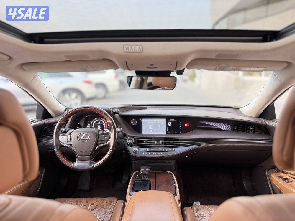 للبيع لكزس LS500 موديل 2019. الساير10