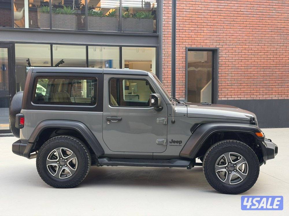 جيب رانجلر4