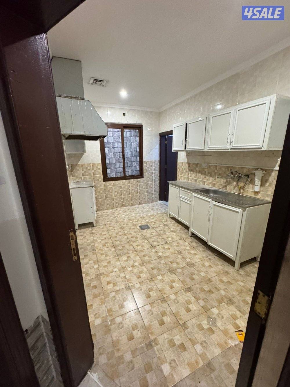 شقه للإيجار بهديه9