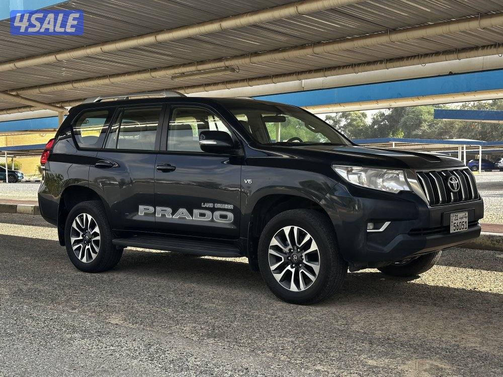 للبيع برادو موديل ٢٠٢٢ صبغ الوكالة ماعدا قطعه0