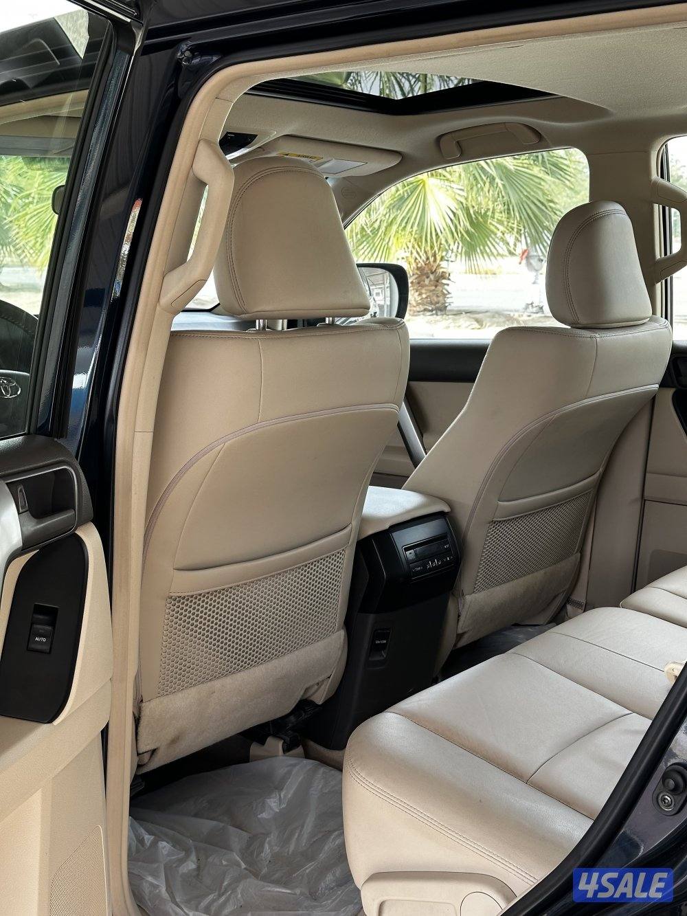 للبيع برادو موديل ٢٠٢٢ صبغ الوكالة ماعدا قطعه9