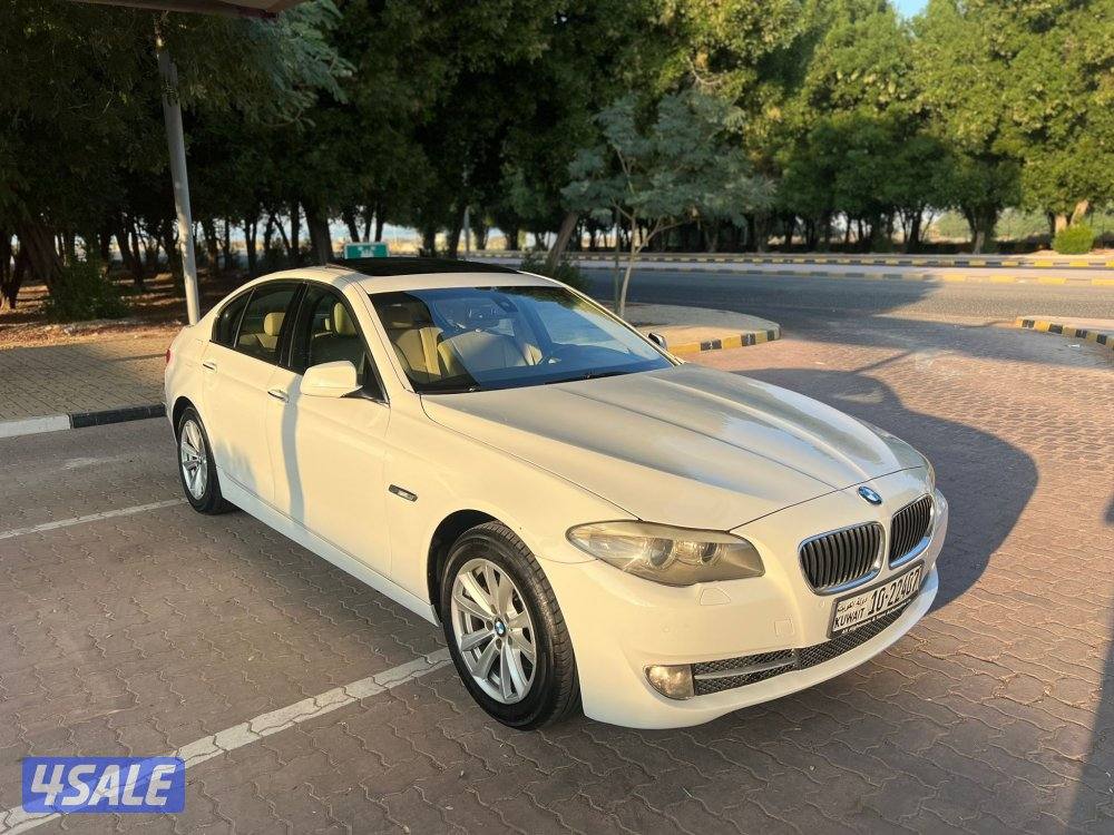 بي ام دبليو 523i-2011 صبغ وكالة0