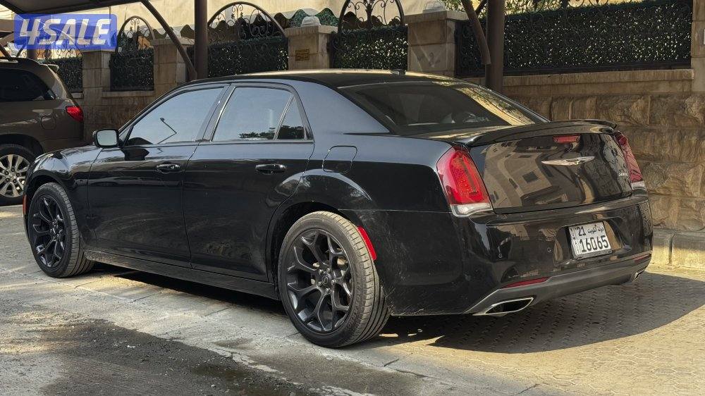 كرايزلر C300s1