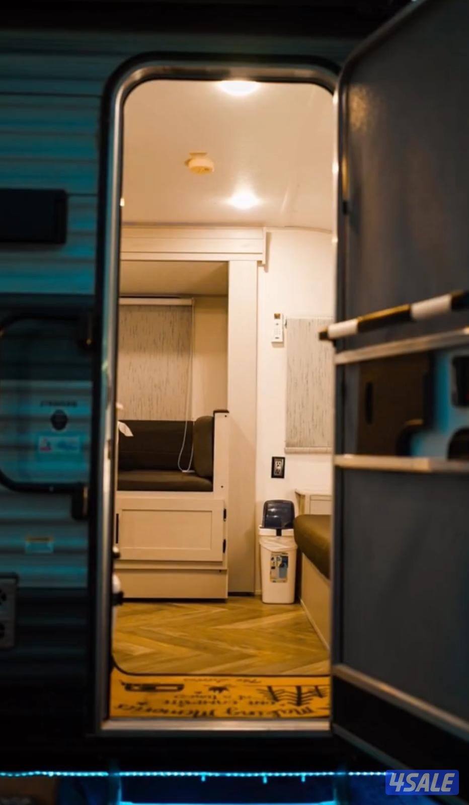 كرفان امريكي231