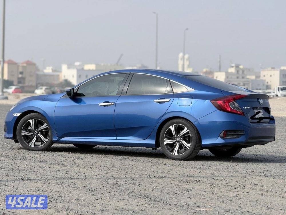 هوندا سيفيك موديل 2019 ماشي 85الف كم صبغ الوكالة شرط الفحص بالكامل4